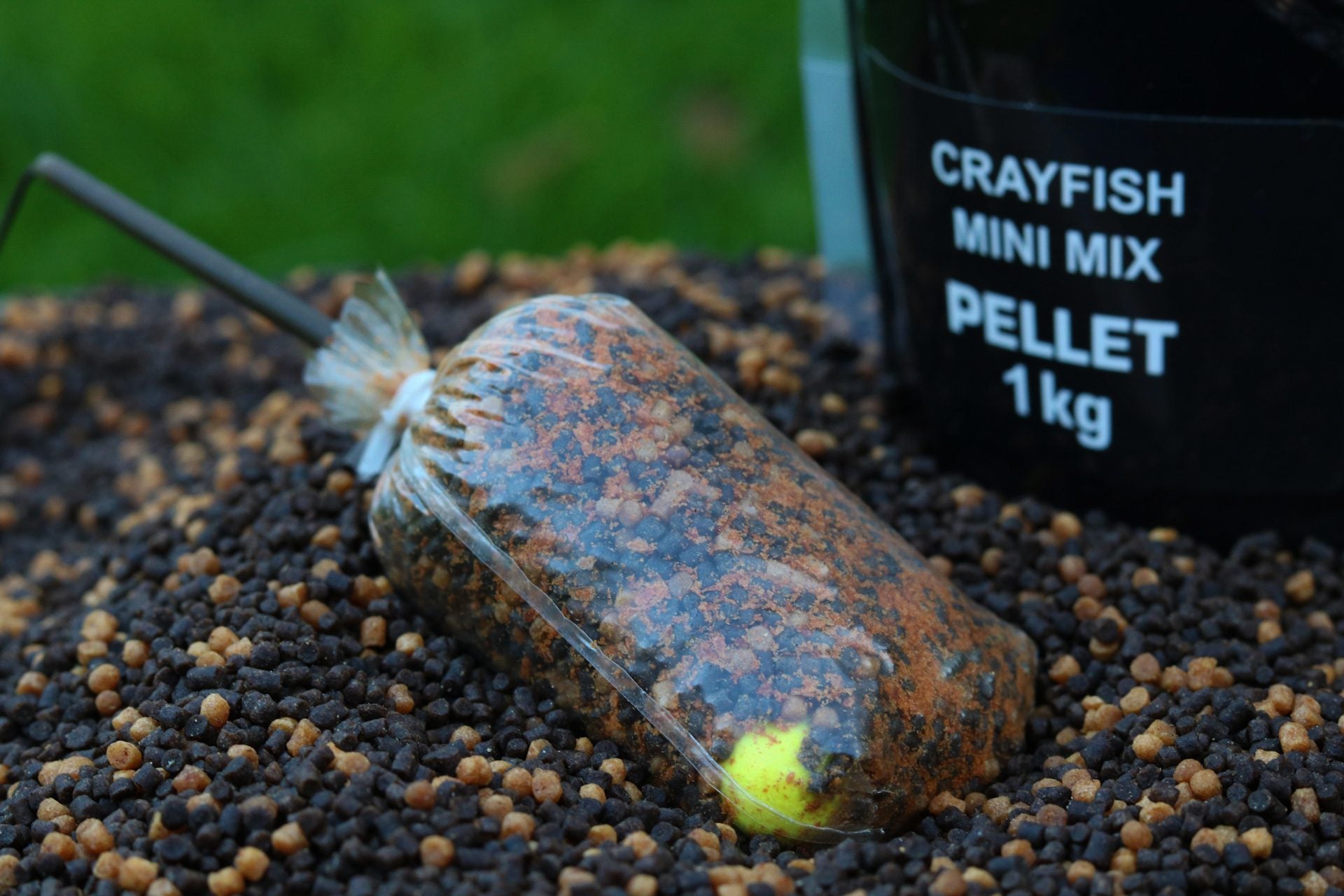 DNA CRAYFISH MINI MIX PELLETS (1KG)