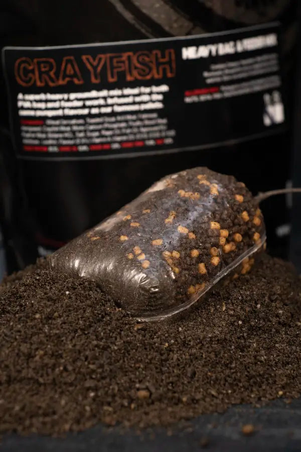 DNA CRAYFISH HEAVY BAG AND FEEDER MIX